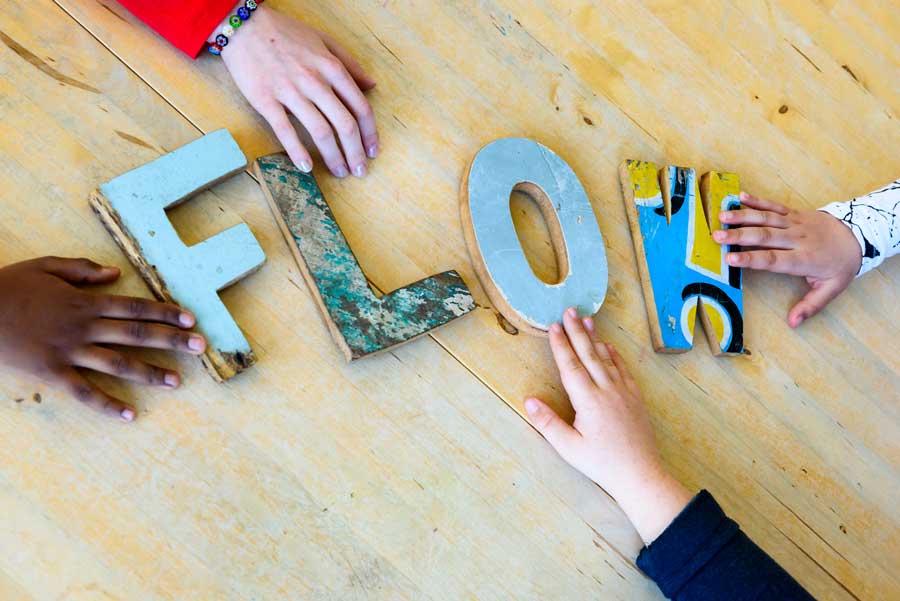 flow-letters-web